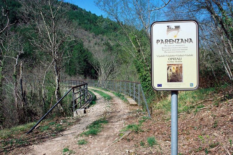 Villa Letizia Oprtalj Rum bild